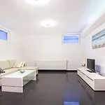 Luxury וילה
