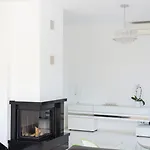 Luxury טרוגיר